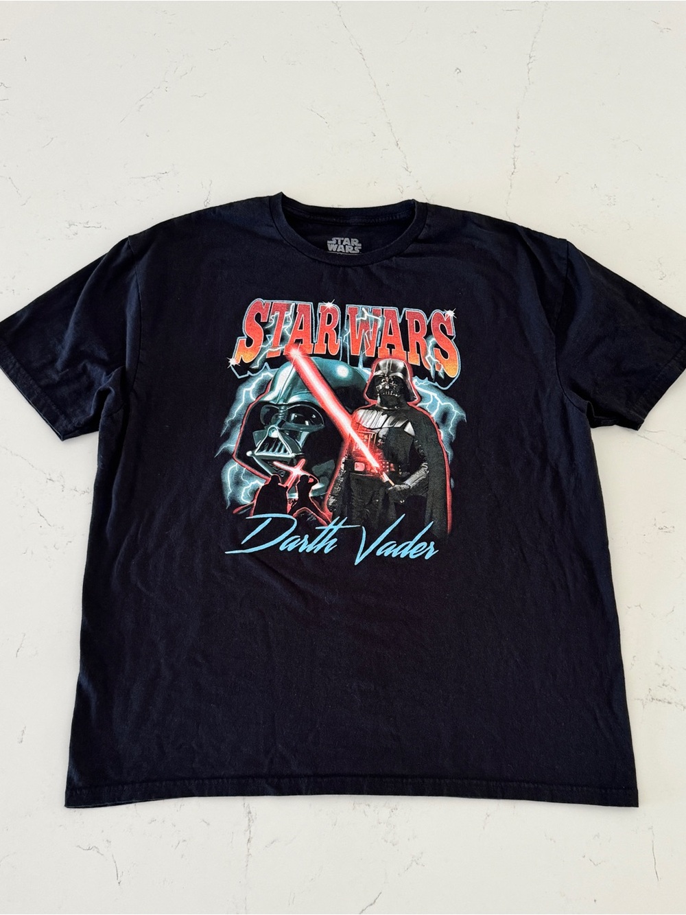 Star Wars Darth Vader Graphic T-Shirt Men’s XL Black Lightsaber Movie Tee